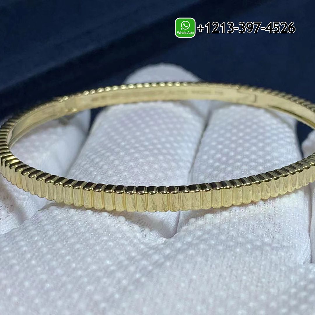 Boucheron Quatre Grosgrain 18K Yellow Gold Small Model Bangle JBT00748