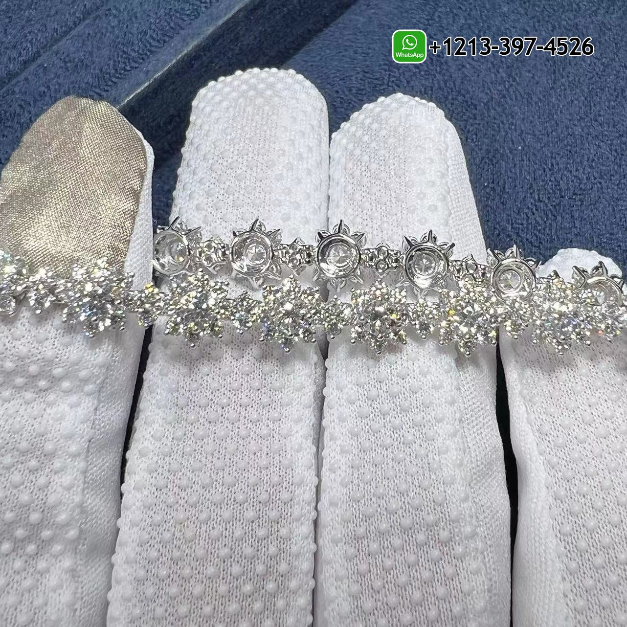 Harry Winston Sunflower Small Platinum Diamond Bracelet BRDPNASMSF